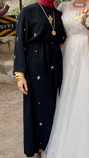 Taşlı tesettür elbise