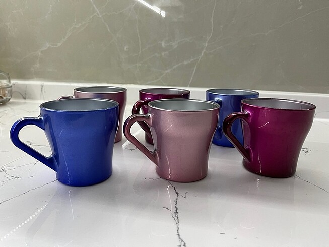 Metalic nescafe fincanı