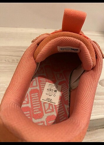 38 Beden pembe Renk Puma suede bayan spor ayakkabı 