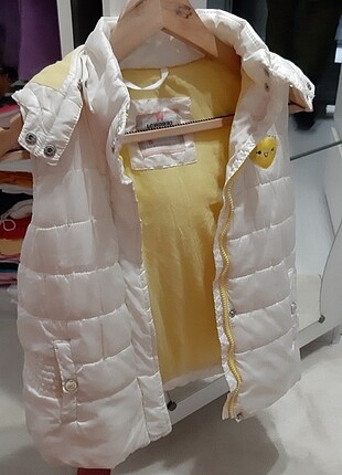Spor yelek ve kot etek 