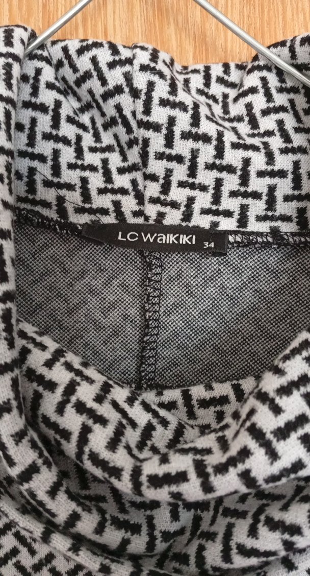 Gri Uzun Kollu Yüksek Yakalı Triko Elbise - Görsel 4