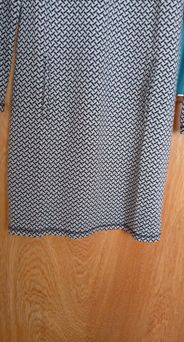 Gri Uzun Kollu Yüksek Yakalı Triko Elbise - Görsel 2