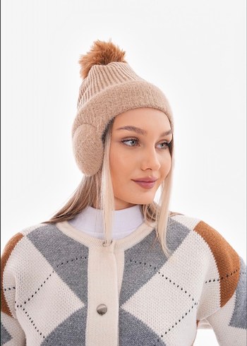 Bej Örgü Kadın Bere Kulaklıklı - Görsel 3