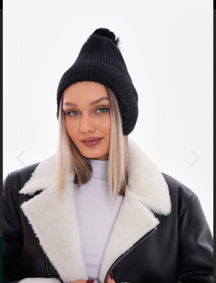 Siyah Kürklü Kadın Bere - Görsel 2