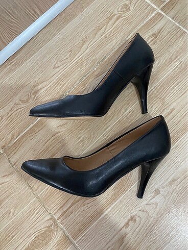 Diğer Siyah stiletto