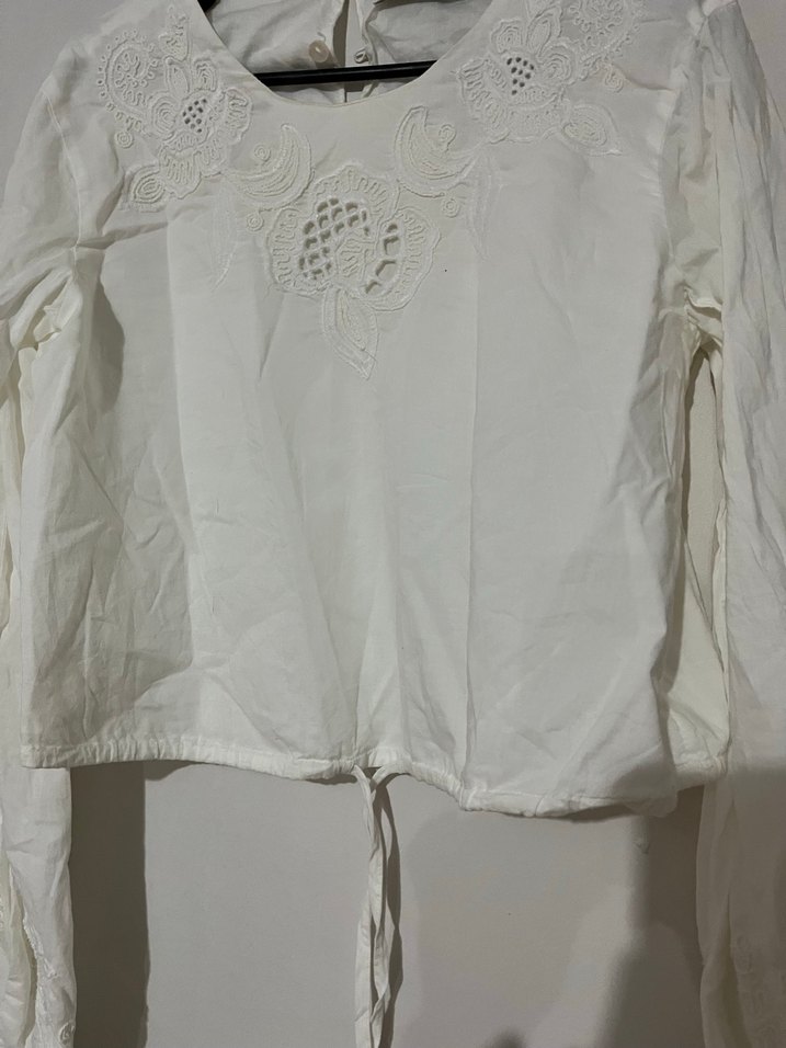 Beyaz Nakışlı Keten Gömlek - Görsel 4