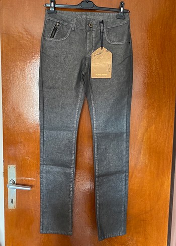 Gri Kadın Regular Fit Denim Jean