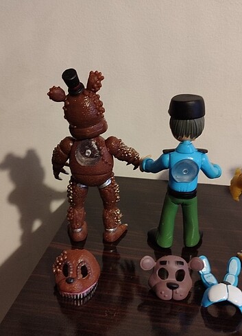 Beden Renk Fnaf Twisted Aksiyon Figür