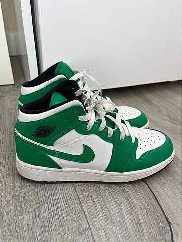 Nike Nike Air Jordan 1 Mid Lucky Green (GS)