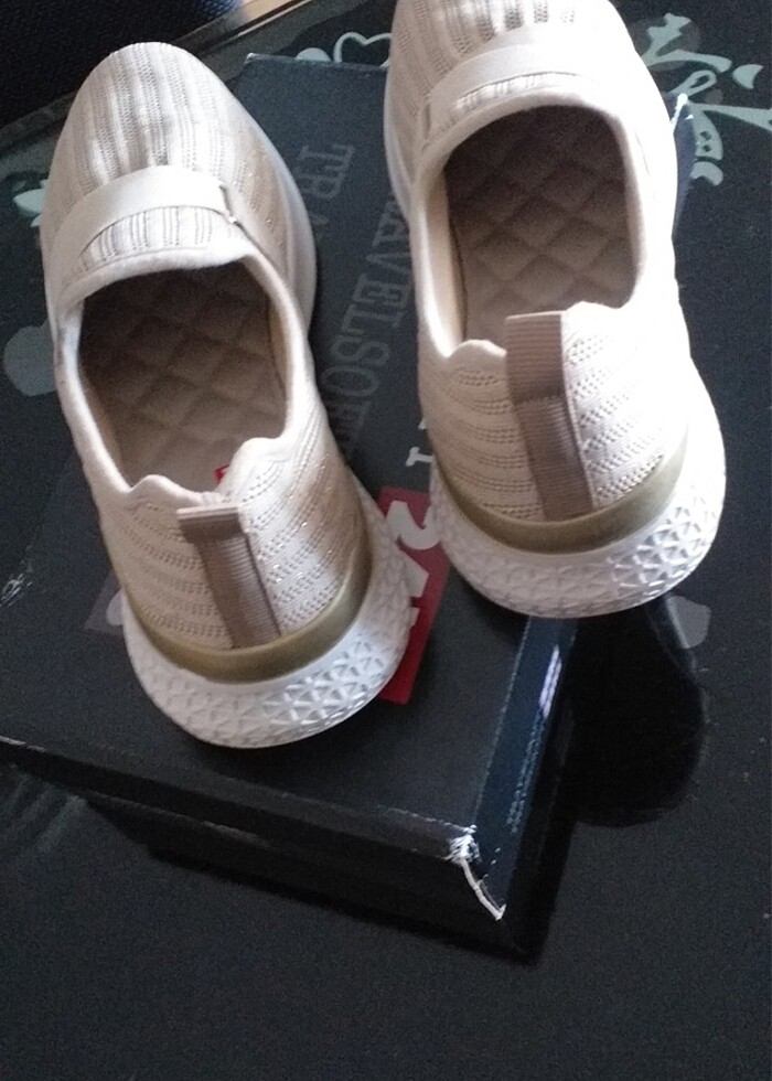 Yazlık kadın ayakkabı - Görsel 2