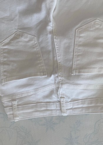 Beyaz Midi Kadın Kot Pantolon - Görsel 4