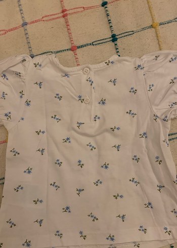 Mavi çiçekli Fırfırlı Bluz ve beyaz dantel yakalı şık bluzler. - Görsel 6