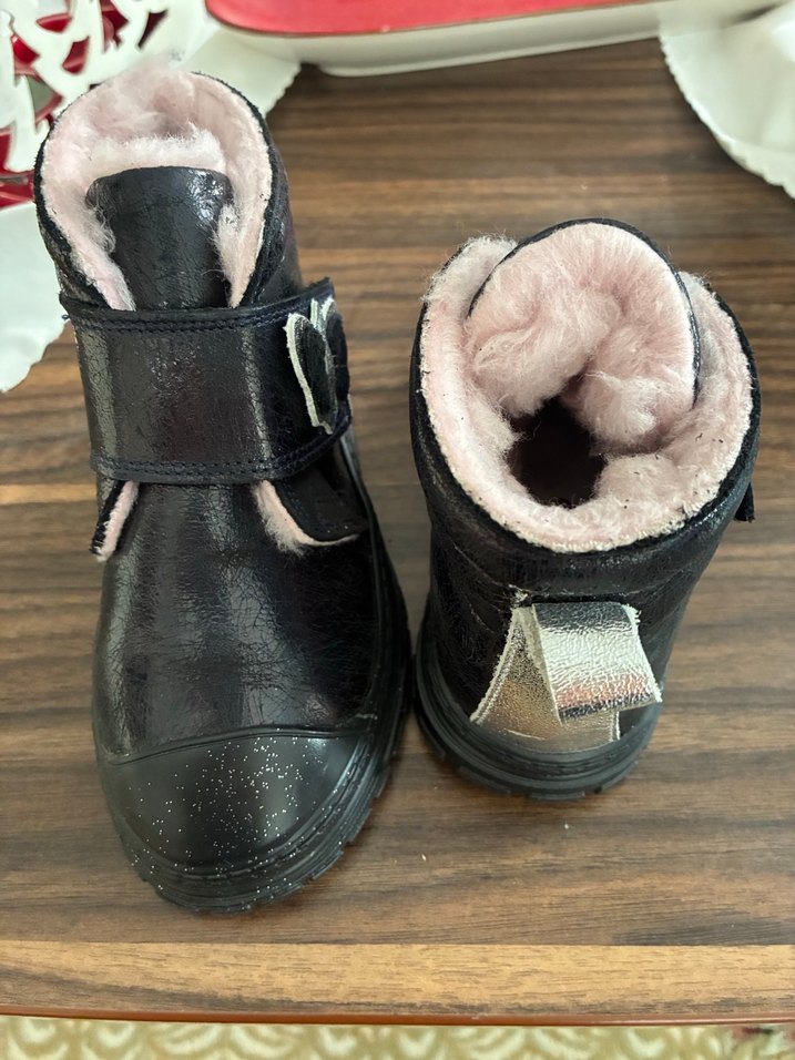 Kız Çocuk Siyah Deri Bot - Görsel 3