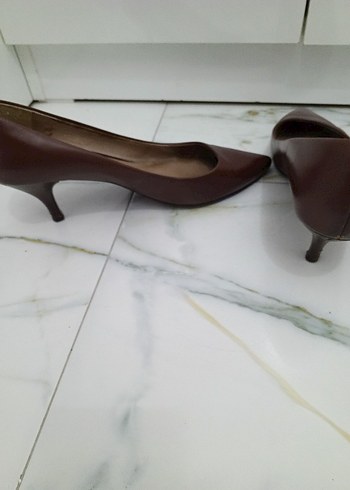 39 Beden Klasik Kahverengi Deri Stiletto Topuklu Kadın Ayakkabı