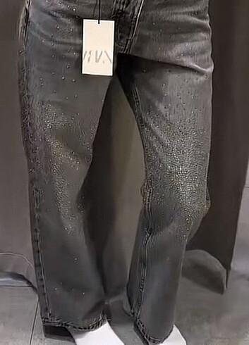 Zara taşlı pantolon 