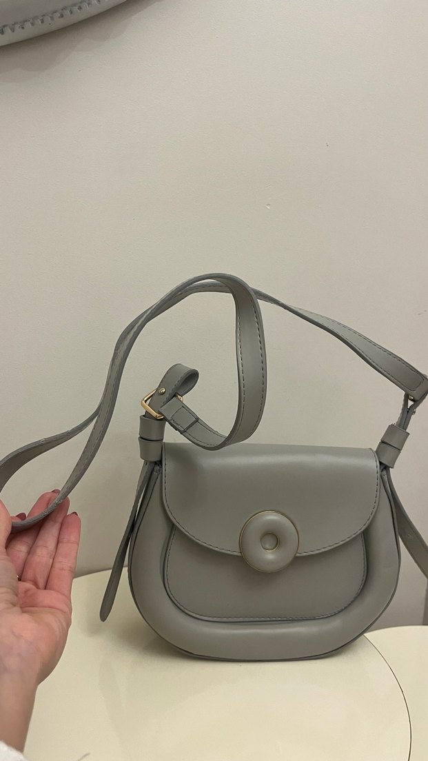 Gri Deri Tokalı Kadın Çanta - Görsel 3