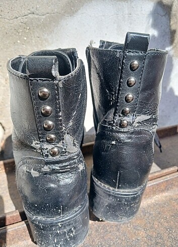 Deichmann Siyah bot