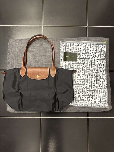 Longchamp
