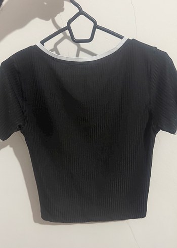 Kadın Siyah V Yaka Kısa Kollu Crop Top - Görsel 3