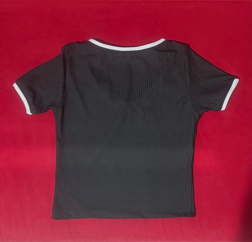 Kadın Siyah V Yaka Kısa Kollu Crop Top - Görsel 5