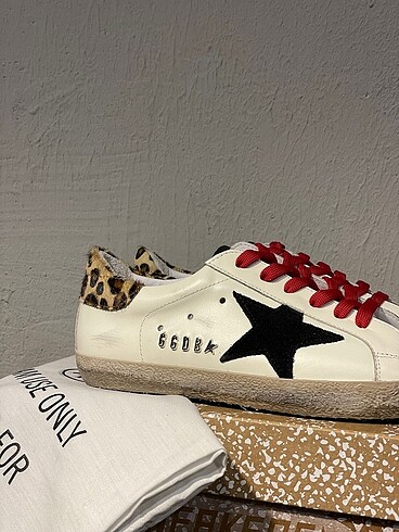 Golden Goose Deluxe Golden Goose