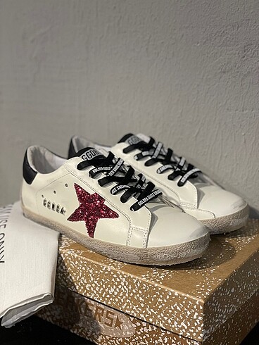 38 Beden Golden Goose