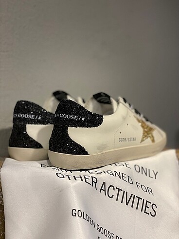 37 Beden siyah Renk Golden Goose