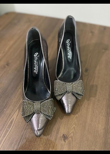 Gümüş gri Stiletto