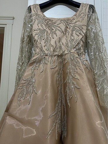 İşlemeli Abiye - Görsel 6