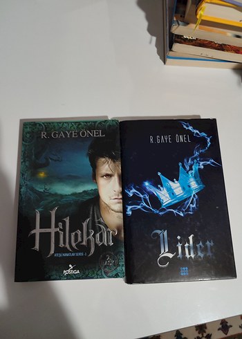 R. Gaye Önel'den Halekar ve Lider Romanları