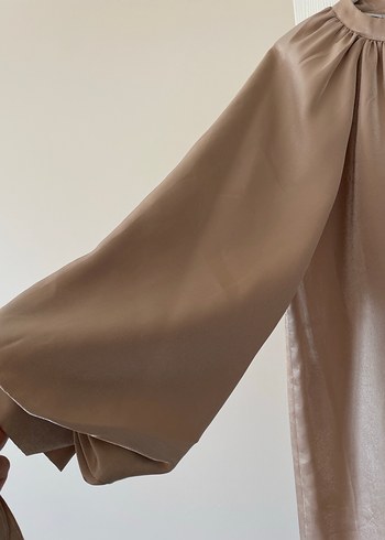 Bej Bluzu, Uzun Kollu, Salaş - Görsel 3