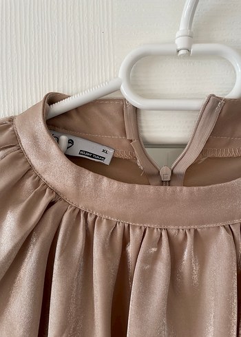 Bej Bluzu, Uzun Kollu, Salaş - Görsel 4