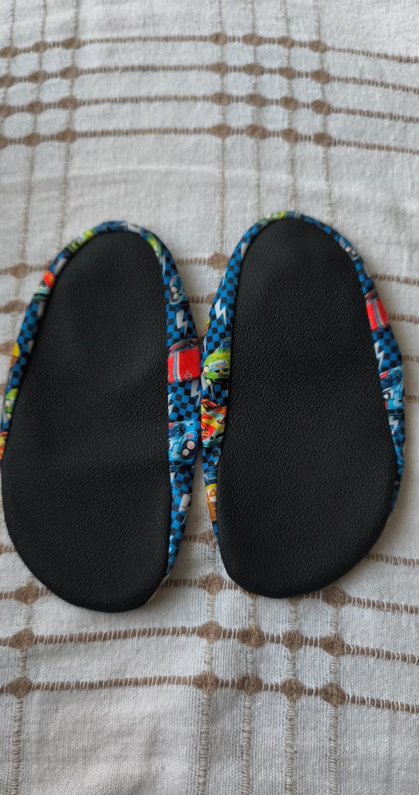 Araba Desenli Slıp Stop Havuz - Deniz Patiği / Ayakkabısı - Görsel 2