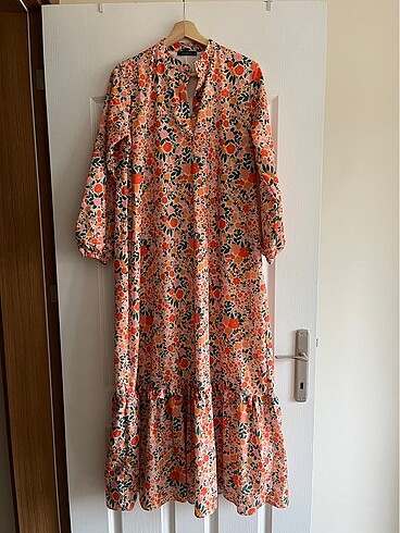 Modest elbise