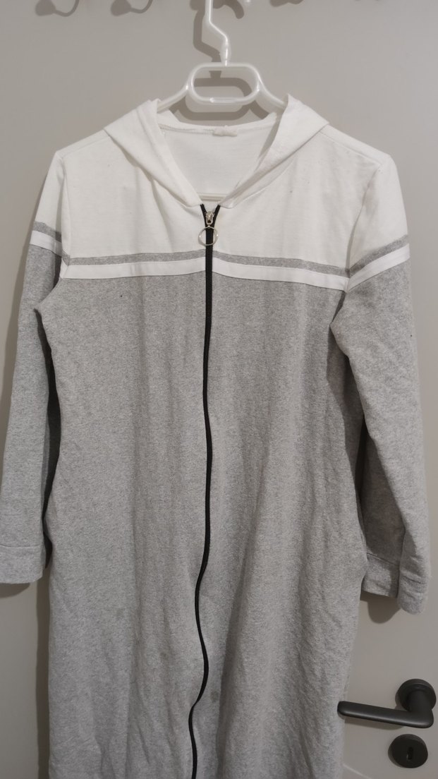 Gri Kadın Uzun Kapüşonlu Spor Elbise - Görsel 2