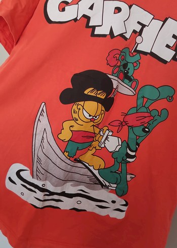 15-16 Yaş Beden kırmızı Renk Garfield Baskılı Kırmızı Erkek Tişört