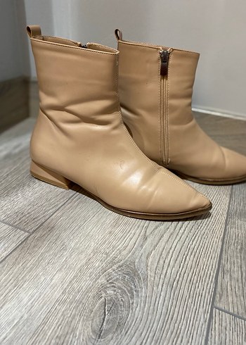 Bej Deri Topuklu Kadın Bot - Görsel 5