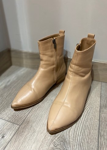 Zara 37