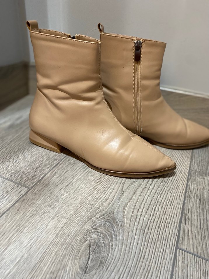Bej Deri Topuklu Kadın Bot - Görsel 5