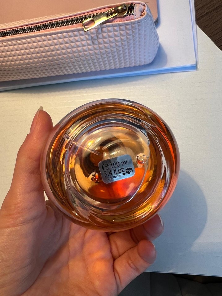 Victoria's Secret Bare Kadın Parfümü - Görsel 2