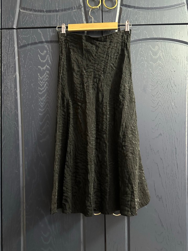 Drapeli Siyah Uzun Kadın Etek - Görsel 3