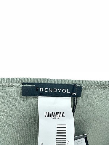 m Beden çeşitli Renk Trendyol & Milla Bluz %70 İndirimli.