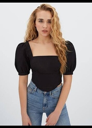 Stradivarius Kısa Kollu Korse Bluz