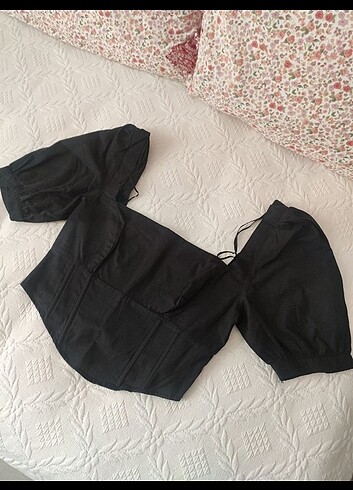 m Beden siyah Renk Stradivarius Kısa Kollu Korse Bluz