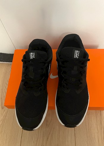 Nike Runner Kadın Siyah Spor Ayakkabı - Görsel 4