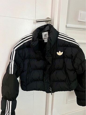 Adidas mont orijinal