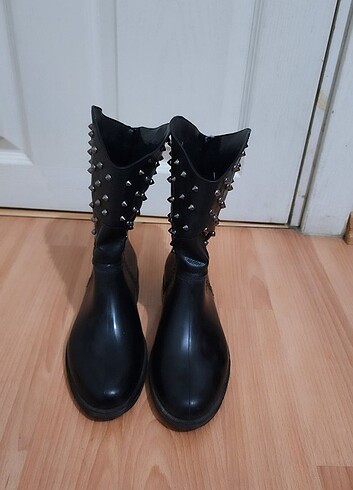 Siyah bot Zımbalı yagmur botu - Görsel 7