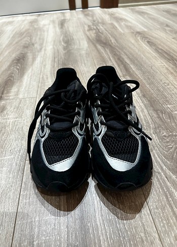 37,5 Beden siyah Renk Lacoste L003 Siyah Bayan Spor Ayakkabı