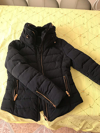 Zara mont
