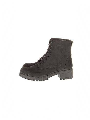 PreLoved Bot %70 İndirimli.